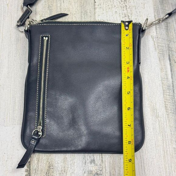 Coach Hamilton Luxury Designer Leather Swing Pack Black w/Silver Runway Vintage - Picture 7 of 9